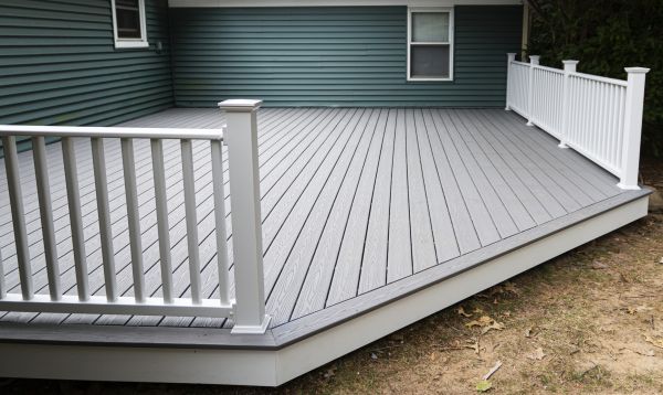 Composite Decking Installation in Richland